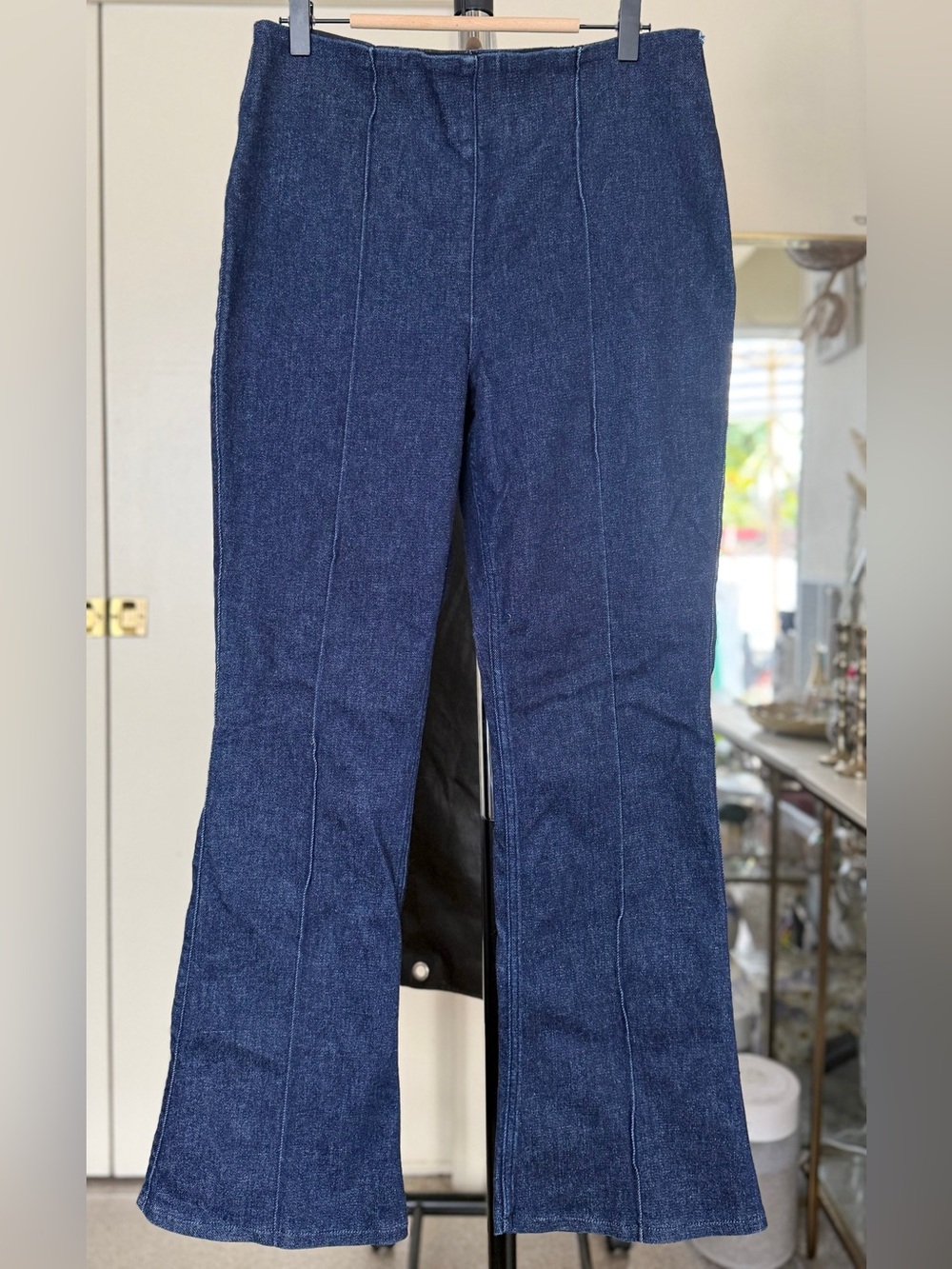 Spanx EveryWear Zero Waistband Micro Flare Jeans